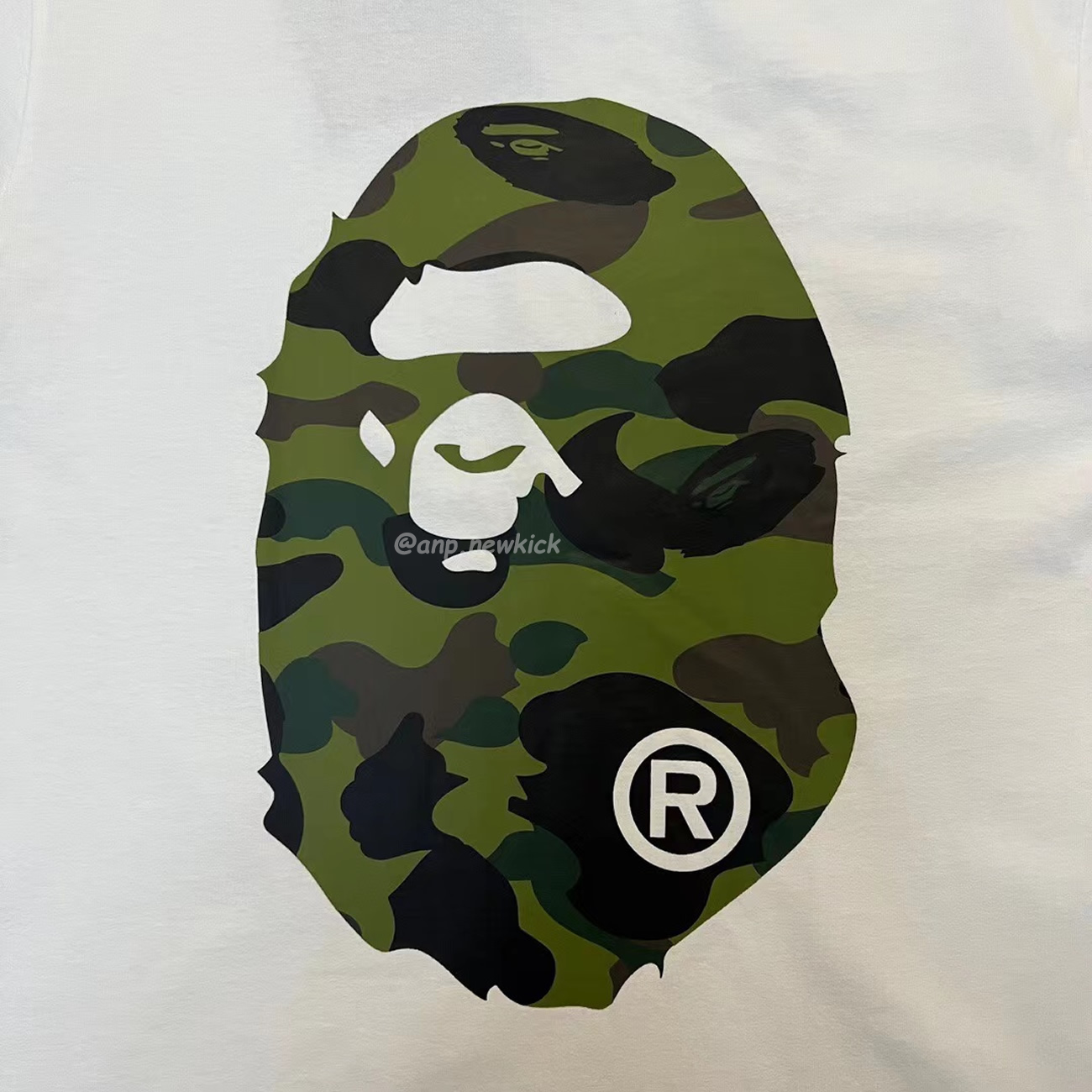 Bape Color Camo Big Ape Head Tee White Black White Green (18) - newkick.vip